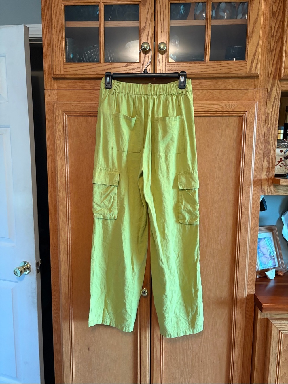 HG women’s lime Green Wide Leg Cargo Pants size small - Picture 2 of 8
